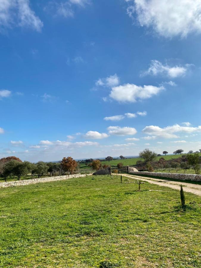 Agriturismo Tenuta Del Grillaio Acquaviva delle Fonti Eksteriør bilde