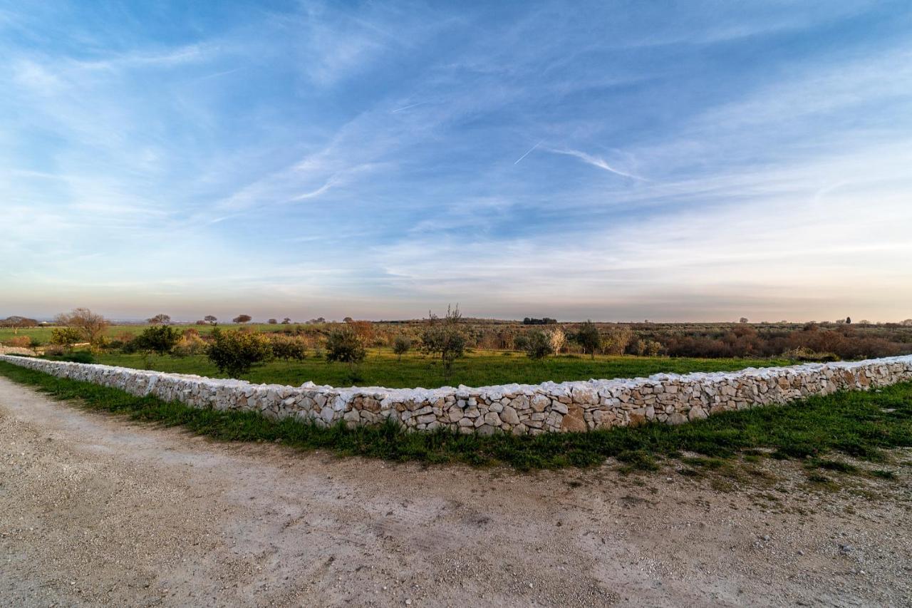 Agriturismo Tenuta Del Grillaio Acquaviva delle Fonti Eksteriør bilde